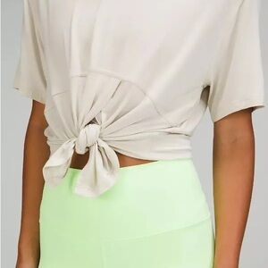 NWT Modal silk blend Tie-Front yoga tee lululemon